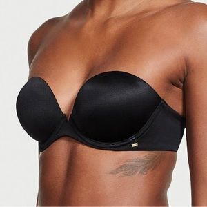 Victoria’s Secret VERY SEXY Push-Up Strapless Bra. Size:36D Color:Black